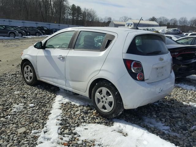 1G1JA6SH3F4120523 - 2015 CHEVROLET SONIC LS 白色 照片 3