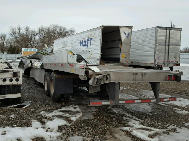 1UYVS2538EP054712 - 2014 UTILITY UTILITY WHITE photo 3