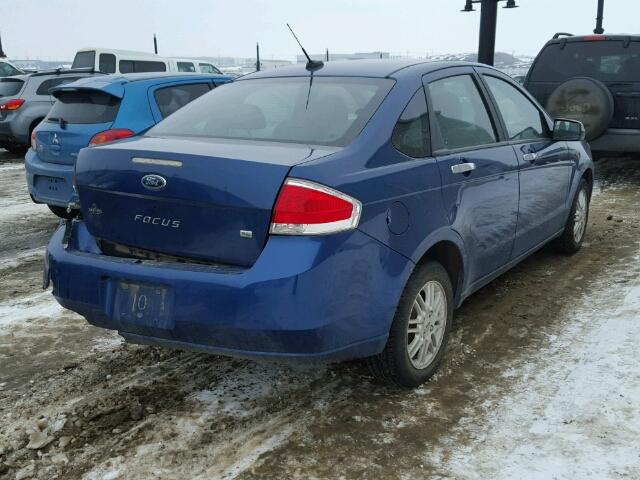 1FAHP35N99W192670 - 2009 FORD FOCUS SE BLUE photo 4