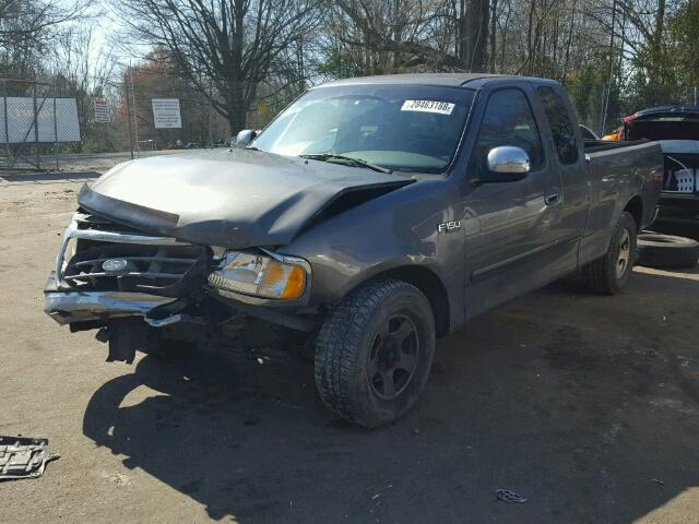 2FTRX17252CA17162 - 2002 FORD F150 GRAY photo 2