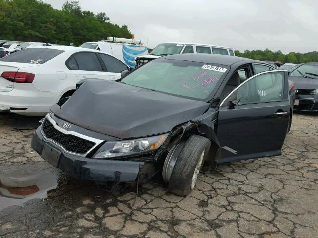 5XXGM4A75CG046867 - 2012 KIA OPTIMA LX BLACK photo 2