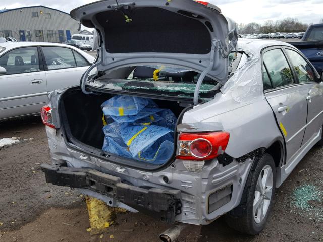 2T1BU4EE5CC869017 - 2012 TOYOTA COROLLA BA SILVER photo 9