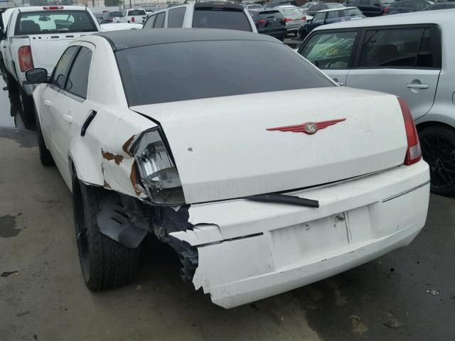 2C3KA53G06H398167 - 2006 CHRYSLER 300 TOURIN WHITE photo 3