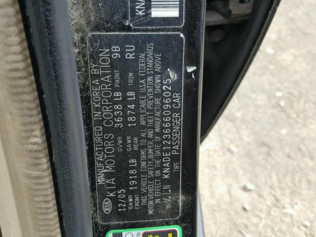 KNADE123666096025 - 2006 KIA RIO BLACK photo 10