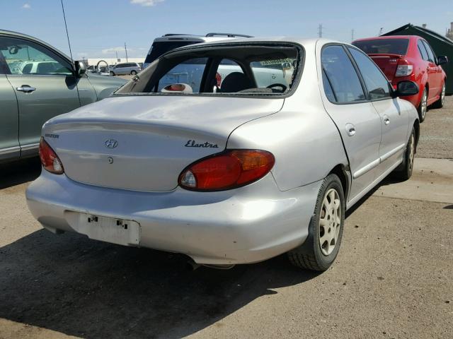 KMHJF25F6XU808007 - 1999 HYUNDAI ELANTRA BA SILVER photo 4