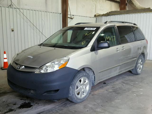 5TDZA23C86S391443 - 2006 TOYOTA SIENNA CE SILVER photo 2