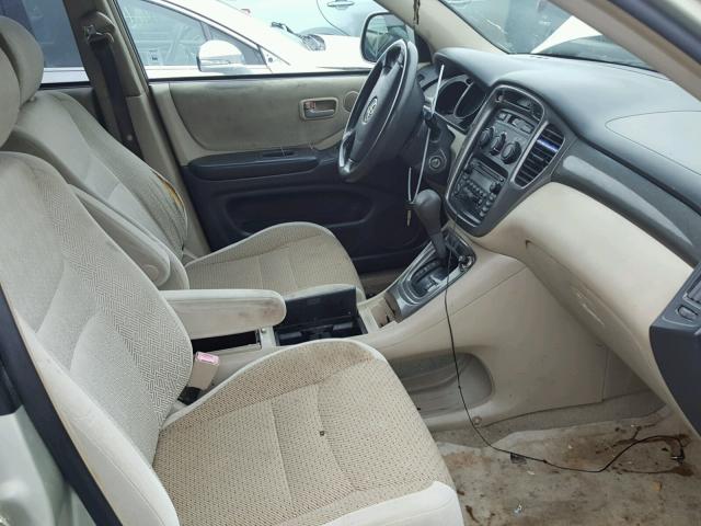 JTEHD21A130024205 - 2003 TOYOTA HIGHLANDER GOLD photo 5