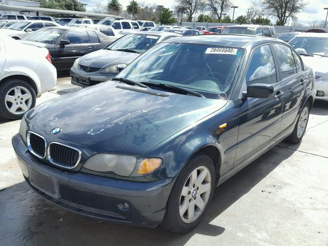 WBAEU33453PH90160 - 2003 BMW 325 XI GREEN photo 2