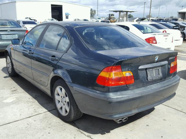 WBAEU33453PH90160 - 2003 BMW 325 XI GREEN photo 3