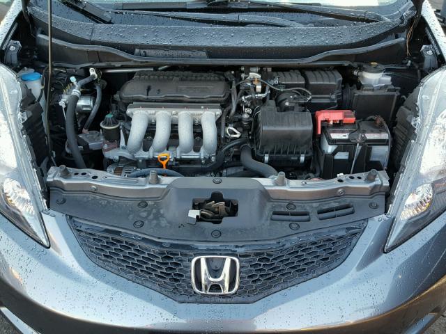 JHMGE8H36DC023346 - 2013 HONDA FIT CHARCOAL photo 7