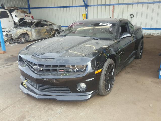 2G1FT1EW9A9111375 - 2010 CHEVROLET CAMARO SS BLACK photo 2