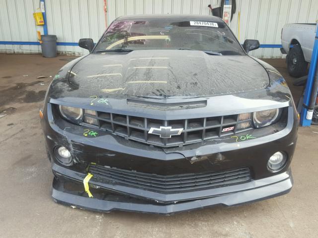 2G1FT1EW9A9111375 - 2010 CHEVROLET CAMARO SS BLACK photo 9