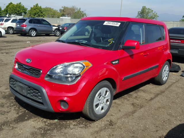 KNDJT2A57D7620648 - 2013 KIA SOUL RED photo 2