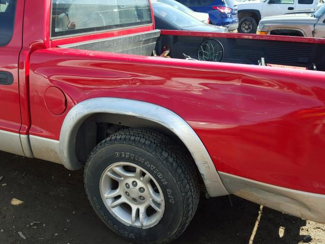 1B7HL48Z42S680609 - 2002 DODGE DAKOTA QUA RED photo 9