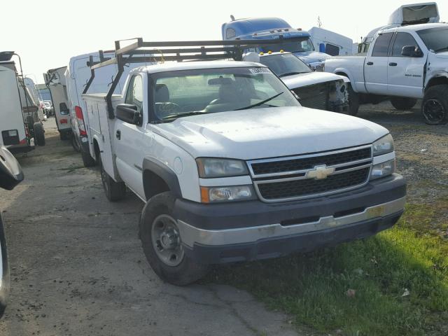 1GBHC24U86E229321 - 2006 CHEVROLET SILVERADO WHITE photo 1