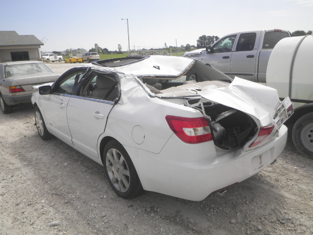 3LNHM28T47R637092 - 2007 LINCOLN MKZ AWD WHITE photo 3