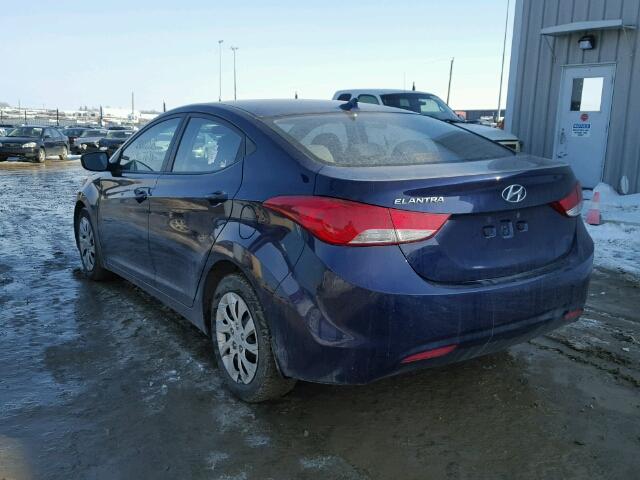 5NPDH4AE1DH435081 - 2013 HYUNDAI ELANTRA GL BLUE photo 3