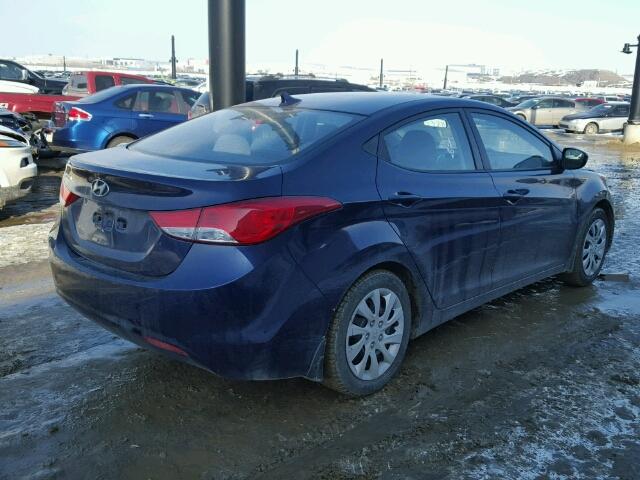 5NPDH4AE1DH435081 - 2013 HYUNDAI ELANTRA GL BLUE photo 4