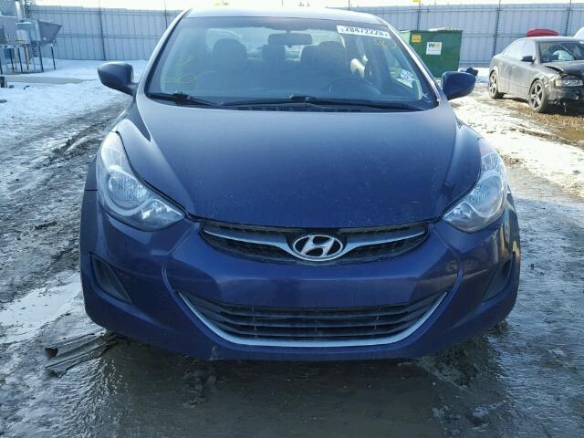 5NPDH4AE1DH435081 - 2013 HYUNDAI ELANTRA GL BLUE photo 9