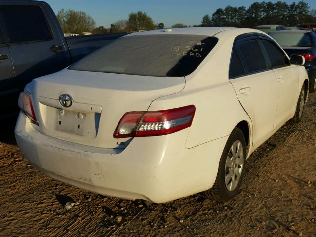 4T1BF3EK5BU586589 - 2011 TOYOTA CAMRY WHITE photo 4