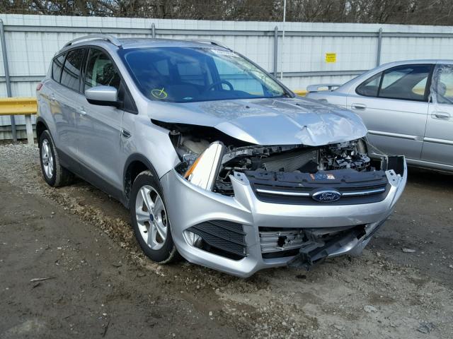 1FMCU9GX8FUC31394 - 2015 FORD ESCAPE SE SILVER photo 1