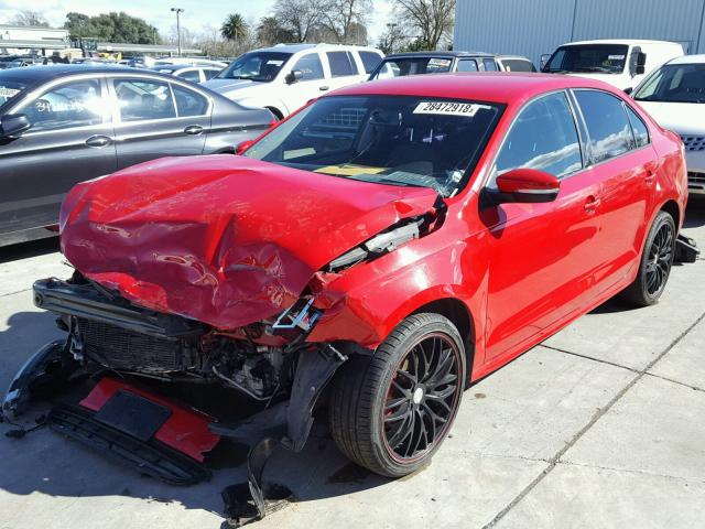 3VWDP7AJ5DM394690 - 2013 VOLKSWAGEN JETTA SE RED photo 2