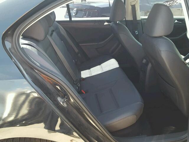 3VWDZ7AJ0BM317149 - 2011 VOLKSWAGEN JETTA SE 黑色 照片 6