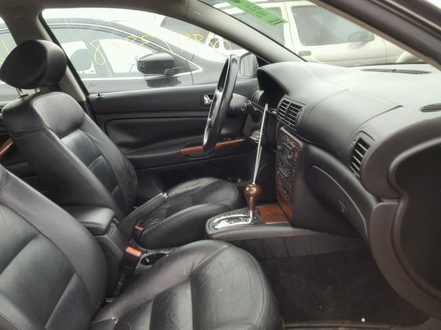 WVWTH63B83P278842 - 2003 VOLKSWAGEN PASSAT GLX 灰色 照片 5