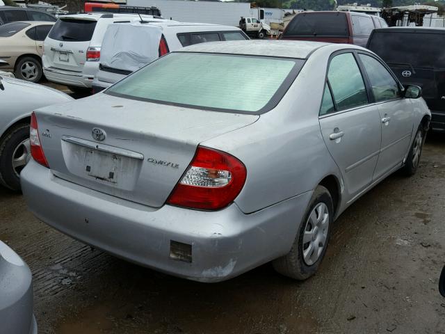 4T1BE32K44U933615 - 2004 TOYOTA CAMRY LE WHITE photo 4