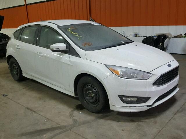 1FADP3K23FL377125 - 2015 FORD FOCUS SE WHITE photo 1