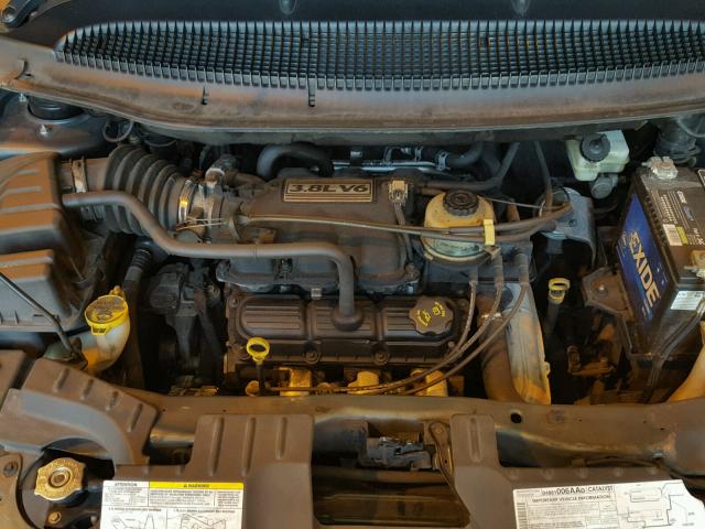 2C4GP54L05R128179 - 2005 CHRYSLER TOWN & COU BLUE photo 7