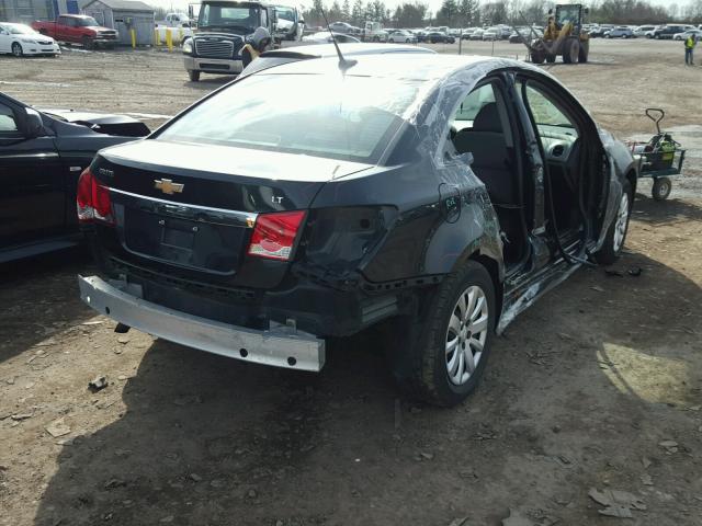 1G1PF5S92B7112632 - 2011 CHEVROLET CRUZE LT BLACK photo 4