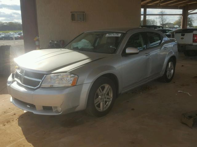 1B3CC5FB0AN202353 - 2010 DODGE AVENGER R/ SILVER photo 2