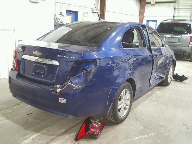 1G1JC5SH3E4112585 - 2014 CHEVROLET SONIC LT BLUE photo 4