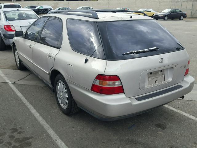 1HGCE1899TA008847 - 1996 HONDA ACCORD EX TAN photo 3