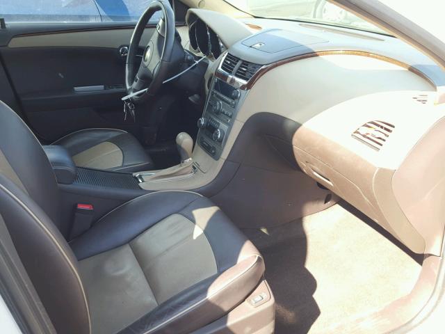 1G1ZE5E78AF123807 - 2010 CHEVROLET MALIBU LTZ 白色 照片 5