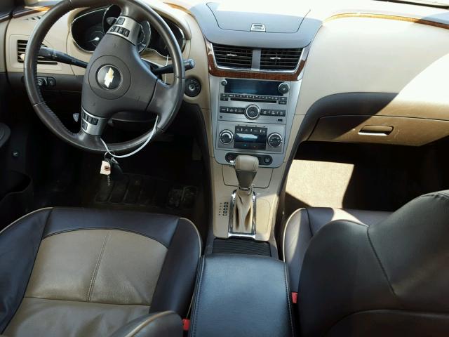 1G1ZE5E78AF123807 - 2010 CHEVROLET MALIBU LTZ 白色 照片 9