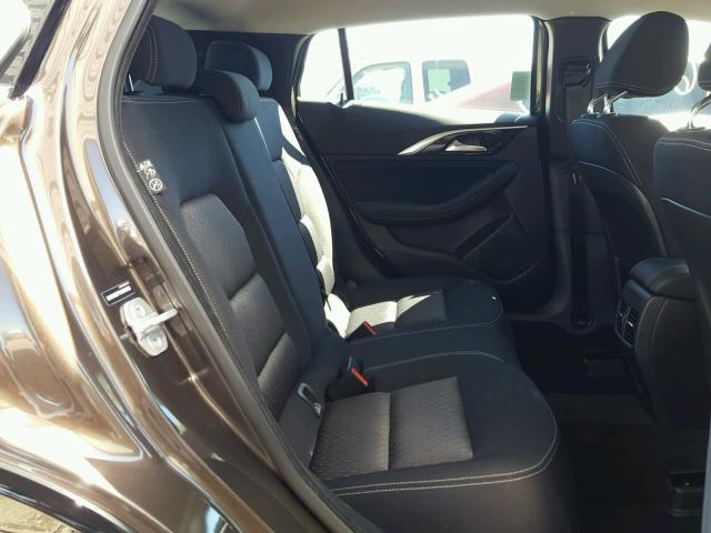 SJKCH5CP7HA018963 - 2017 INFINITI QX30 BASE BROWN photo 6