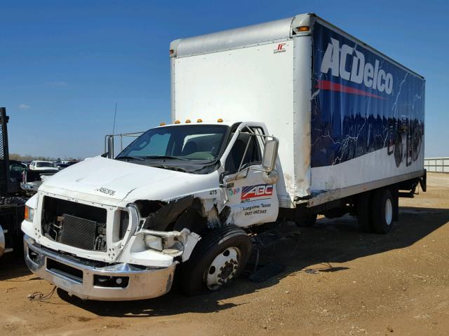 3FRNF6FJ6BV077265 - 2011 FORD F650 SUPER WHITE photo 2