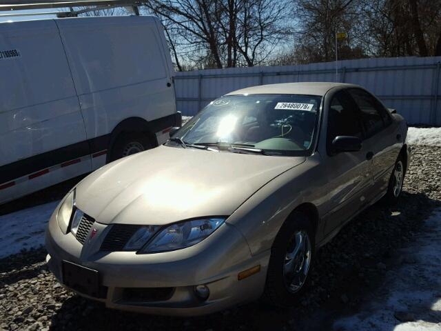 1G2JB52F147349215 - 2004 PONTIAC SUNFIRE SL BEIGE photo 2