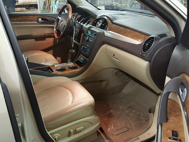 5GAKVCED2CJ106148 - 2012 BUICK ENCLAVE TAN photo 5