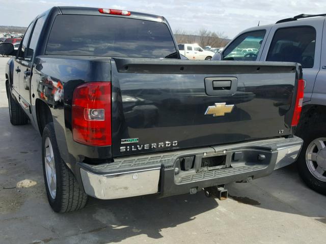 3GCRKSE33AG232735 - 2010 CHEVROLET SILVERADO BLACK photo 3