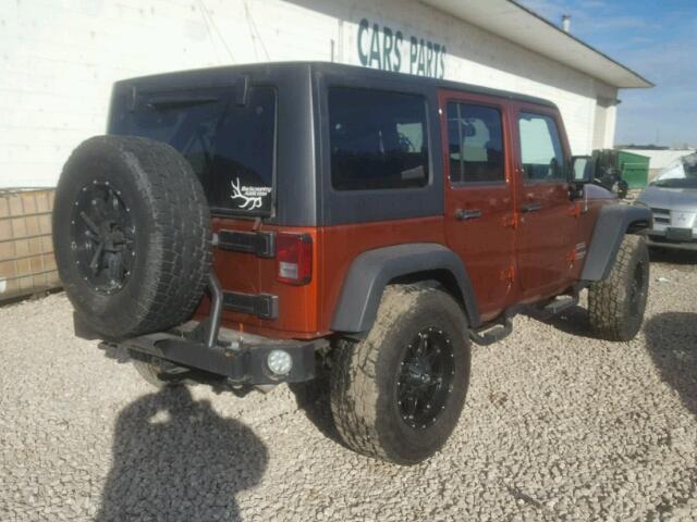 1C4BJWDG8EL277436 - 2014 JEEP WRANGLER U ORANGE photo 4