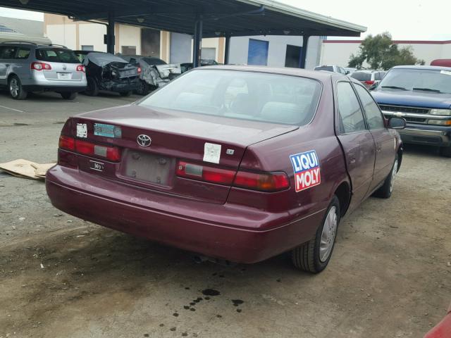 JT2BG22K4W0219608 - 1998 TOYOTA CAMRY CE MAROON photo 4