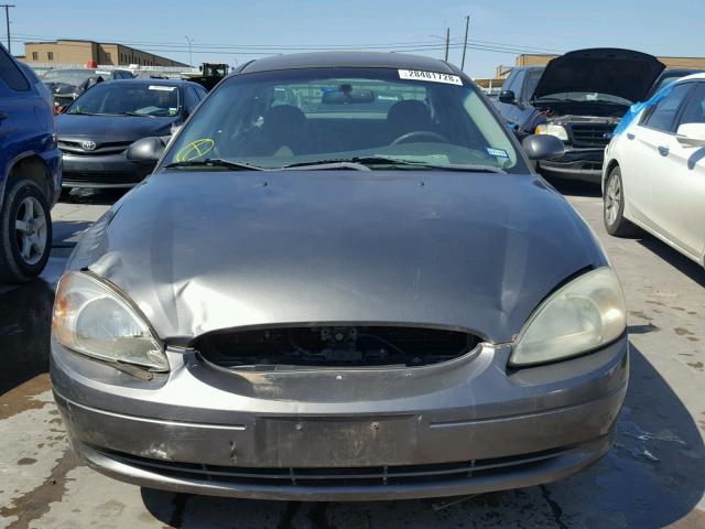 1FAFP53283G134109 - 2003 FORD TAURUS SE GRAY photo 9