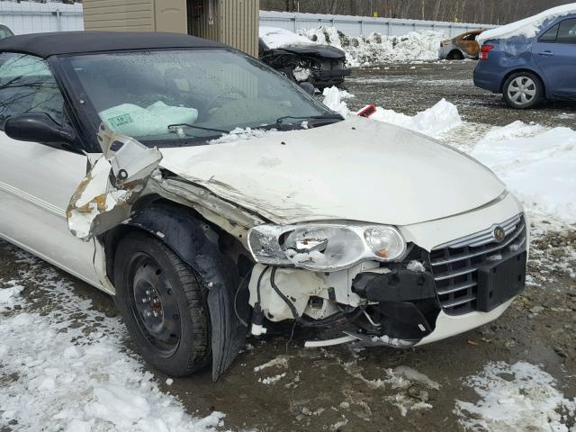 1C3EL55R14N185139 - 2004 CHRYSLER SEBRING LX WHITE photo 9