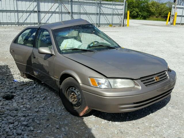 4T1BG22K0XU538601 - 1999 TOYOTA CAMRY CE TAN photo 1