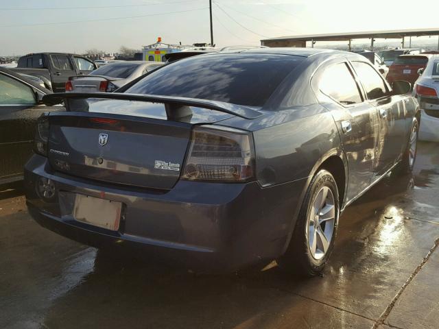 2B3LA43R78H229800 - 2008 DODGE CHARGER GRAY photo 4