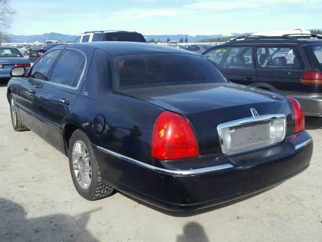 1LNHM82W47Y627248 - 2007 LINCOLN TOWN CAR S BLACK photo 3