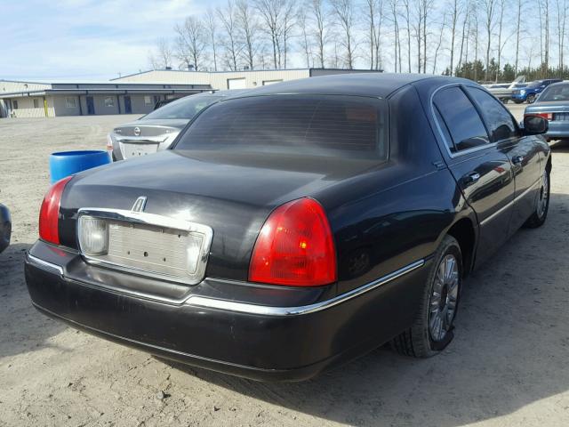 1LNHM82W47Y627248 - 2007 LINCOLN TOWN CAR S BLACK photo 4